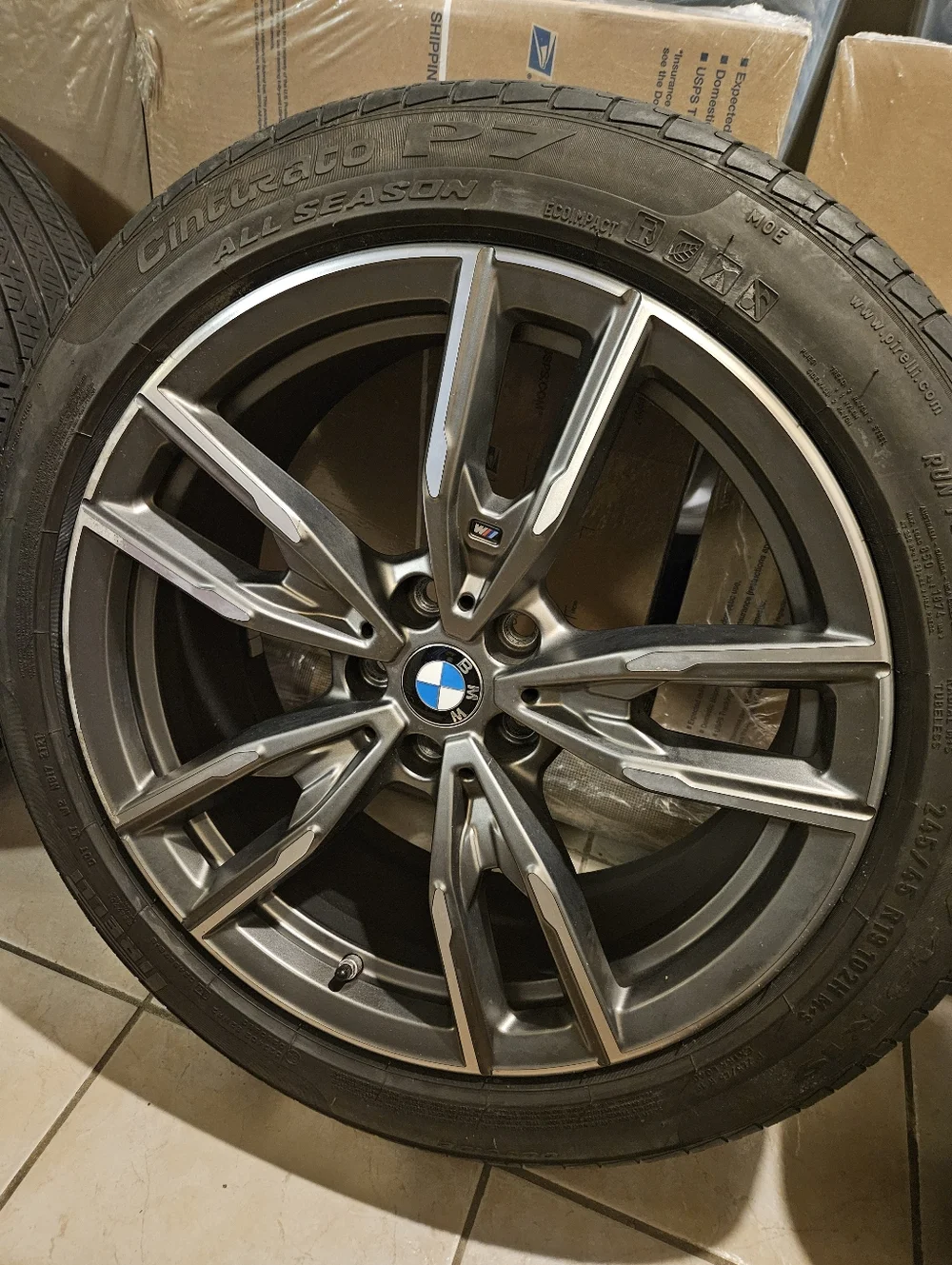 Bmw - Picture 1 of 16